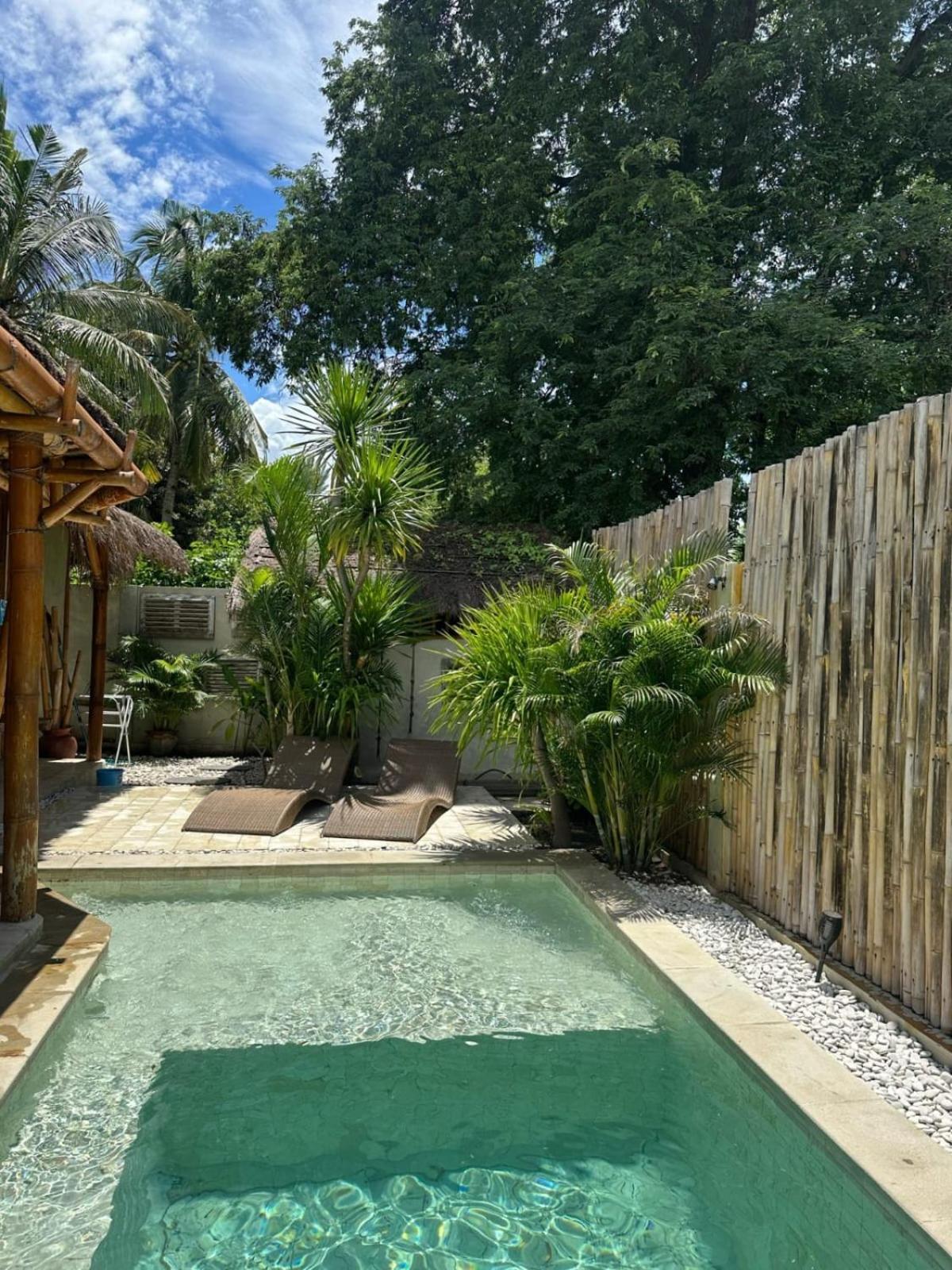 Tipsea Turtle Gili Air酒店 外观 照片